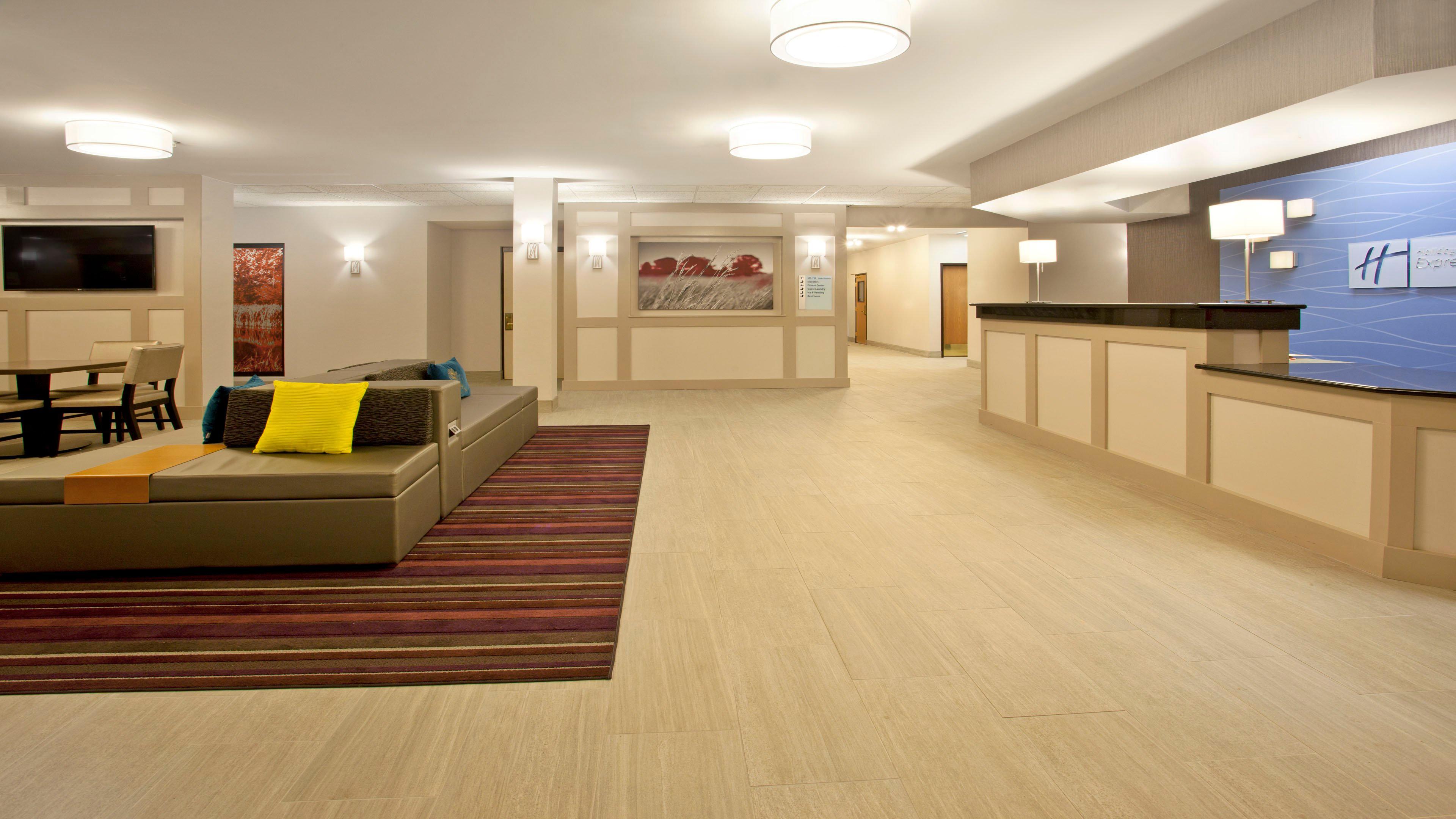 Holiday Inn Express Hotel & Suites Minneapolis - Minnetonka By Ihg Dış mekan fotoğraf