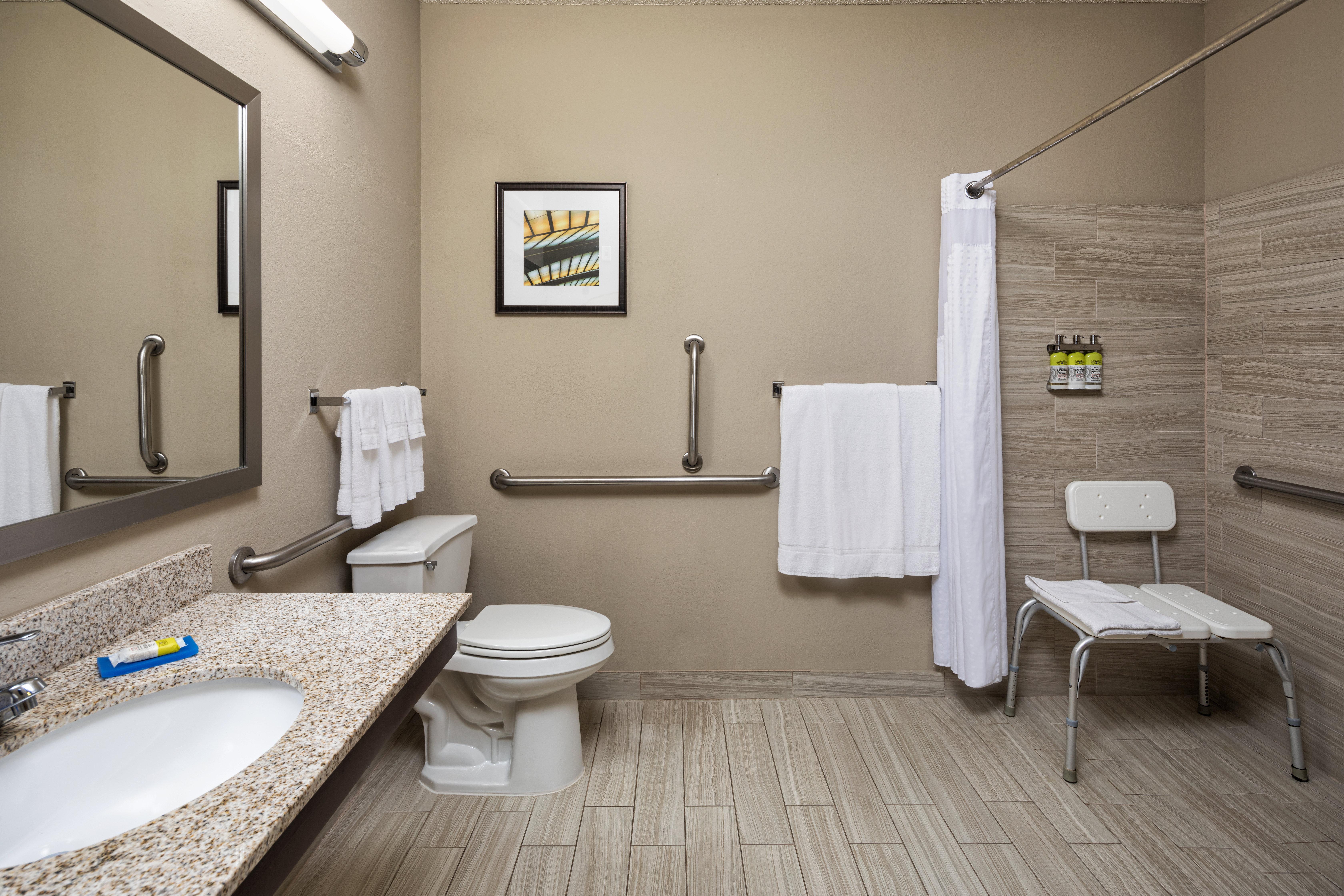 Holiday Inn Express Hotel & Suites Minneapolis - Minnetonka By Ihg Dış mekan fotoğraf